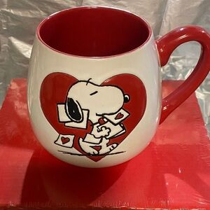 Snoopy Collector’s Heart Mug with Red Handle